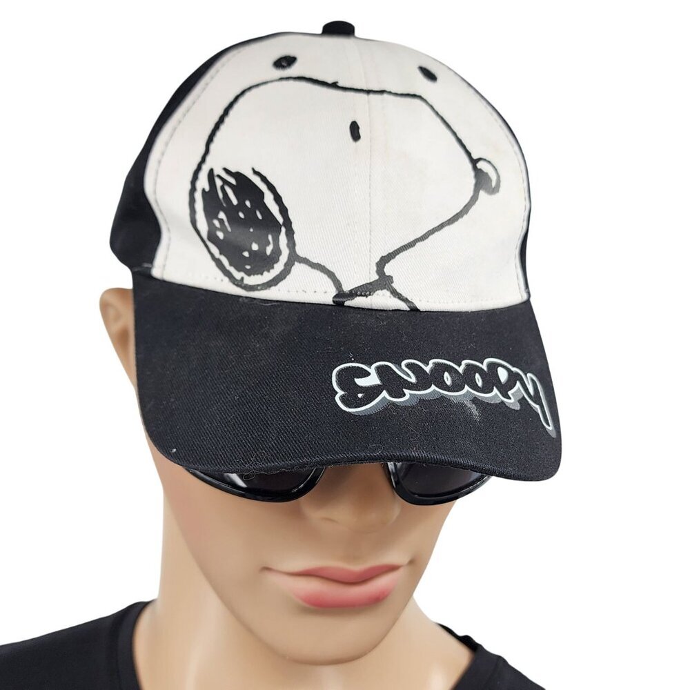 Peanuts Snoopy Cedar Fair Snapback Hat Built in Sunglasses